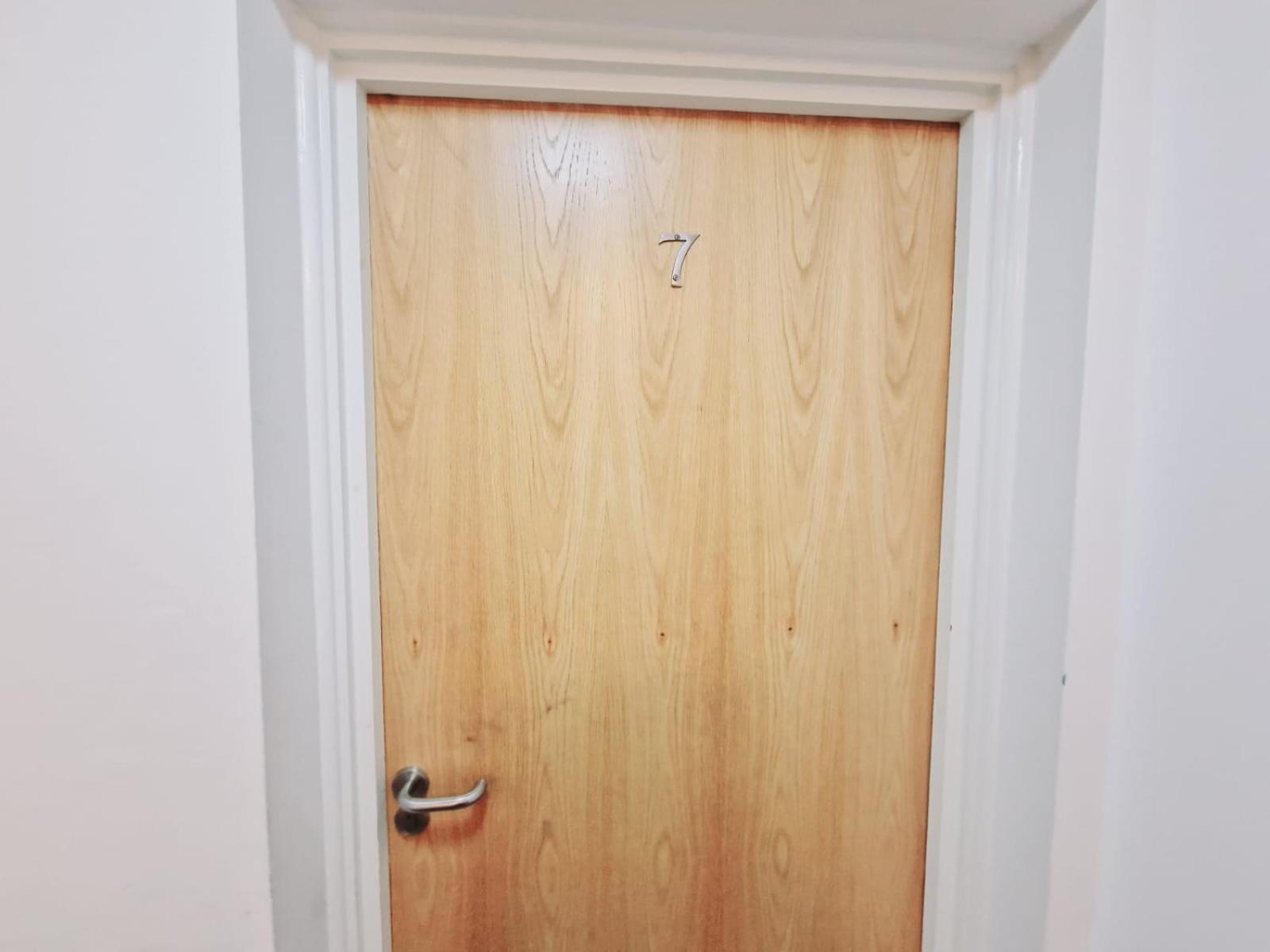 Deluxe 2-bed Near Shoreditch Apartment